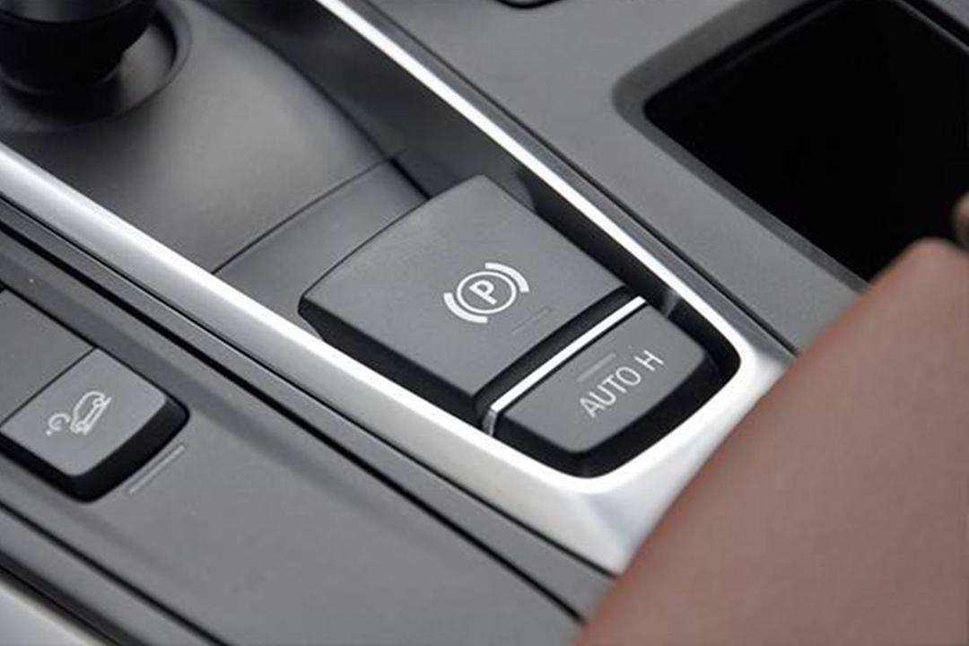 電子駐車制動(dòng)系統(tǒng)潤滑選索科，為您的安全保駕護(hù)航！