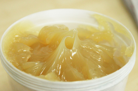 潤滑脂廠家告訴你潤滑脂開封后該如何存放！