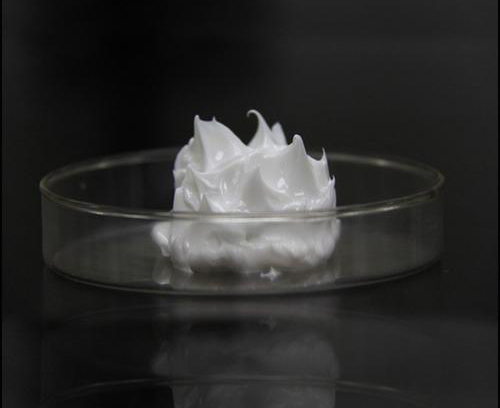 潤滑脂滴點的高低主要受到什么影響？